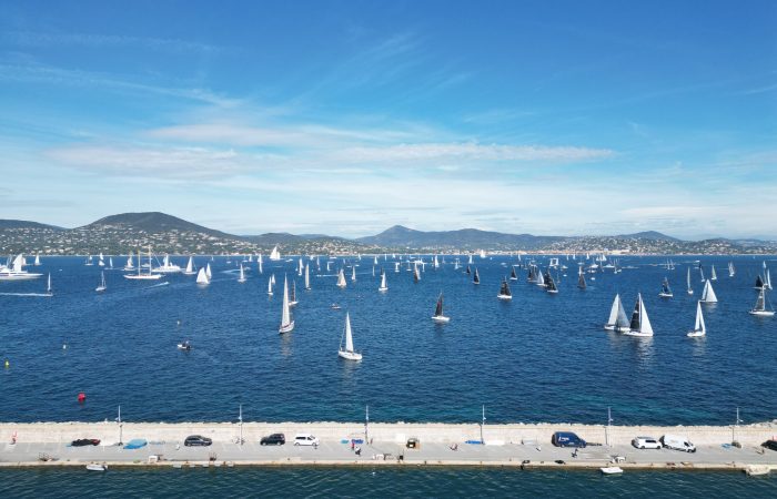 Le Golfe de Saint-Tropez, un terrain de navigation privilégié en Méditerranée